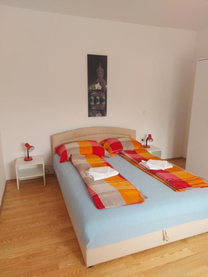 Apartman Sneky Vodnjan Exteriör bild