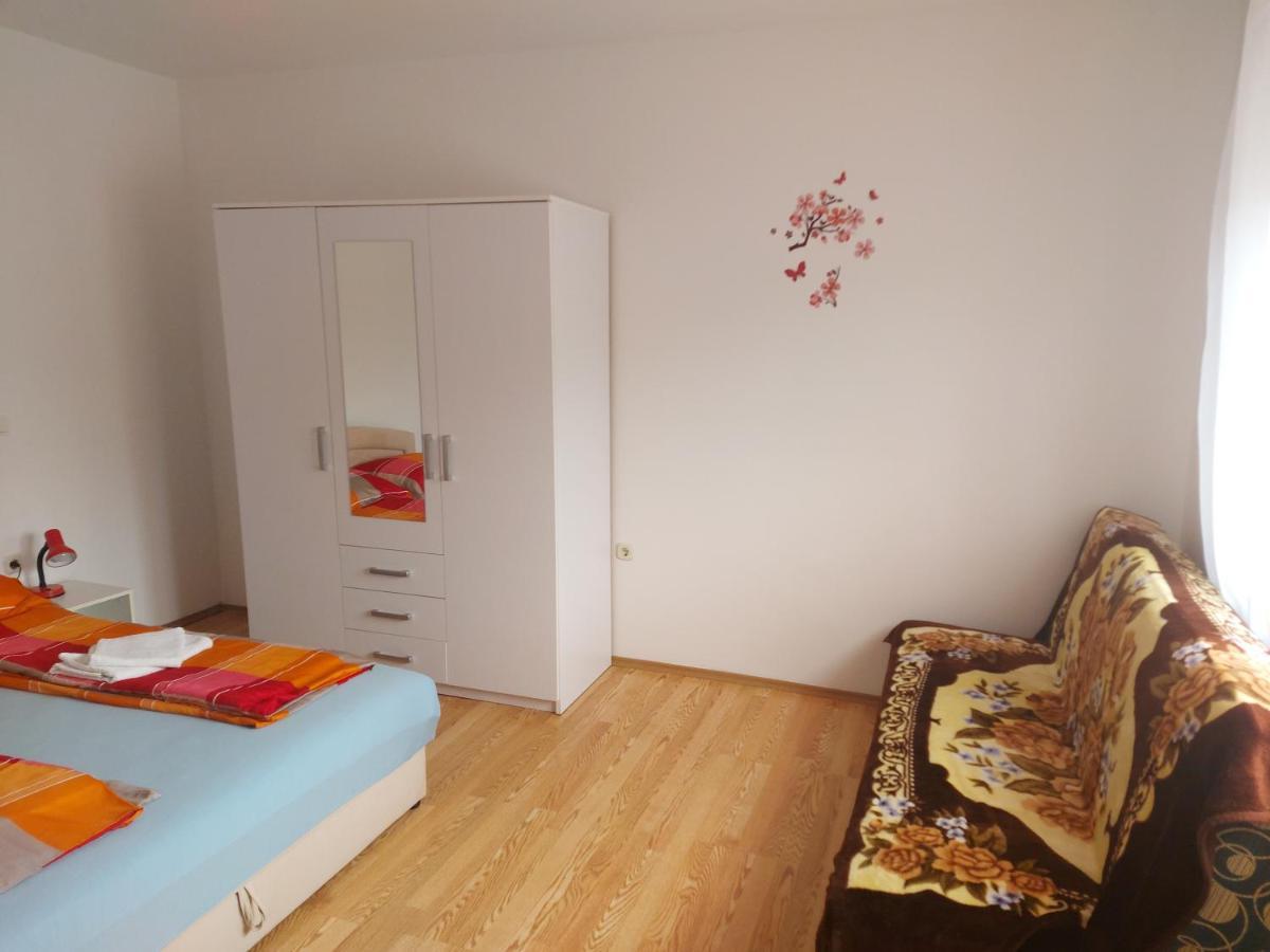 Apartman Sneky Vodnjan Exteriör bild